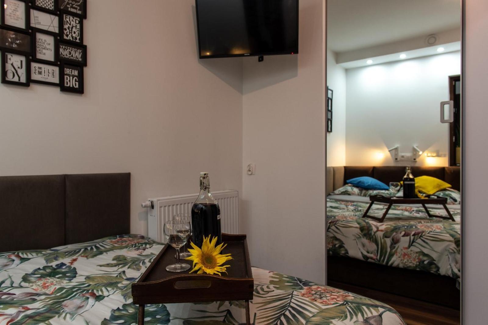 Apartament Crooked Stairs Zielona Góra Exteriör bild
